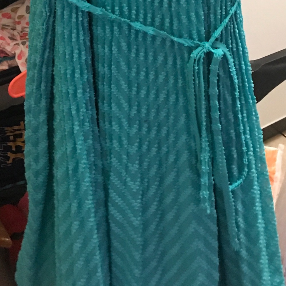 Spring dress! - Picture 3 of 4